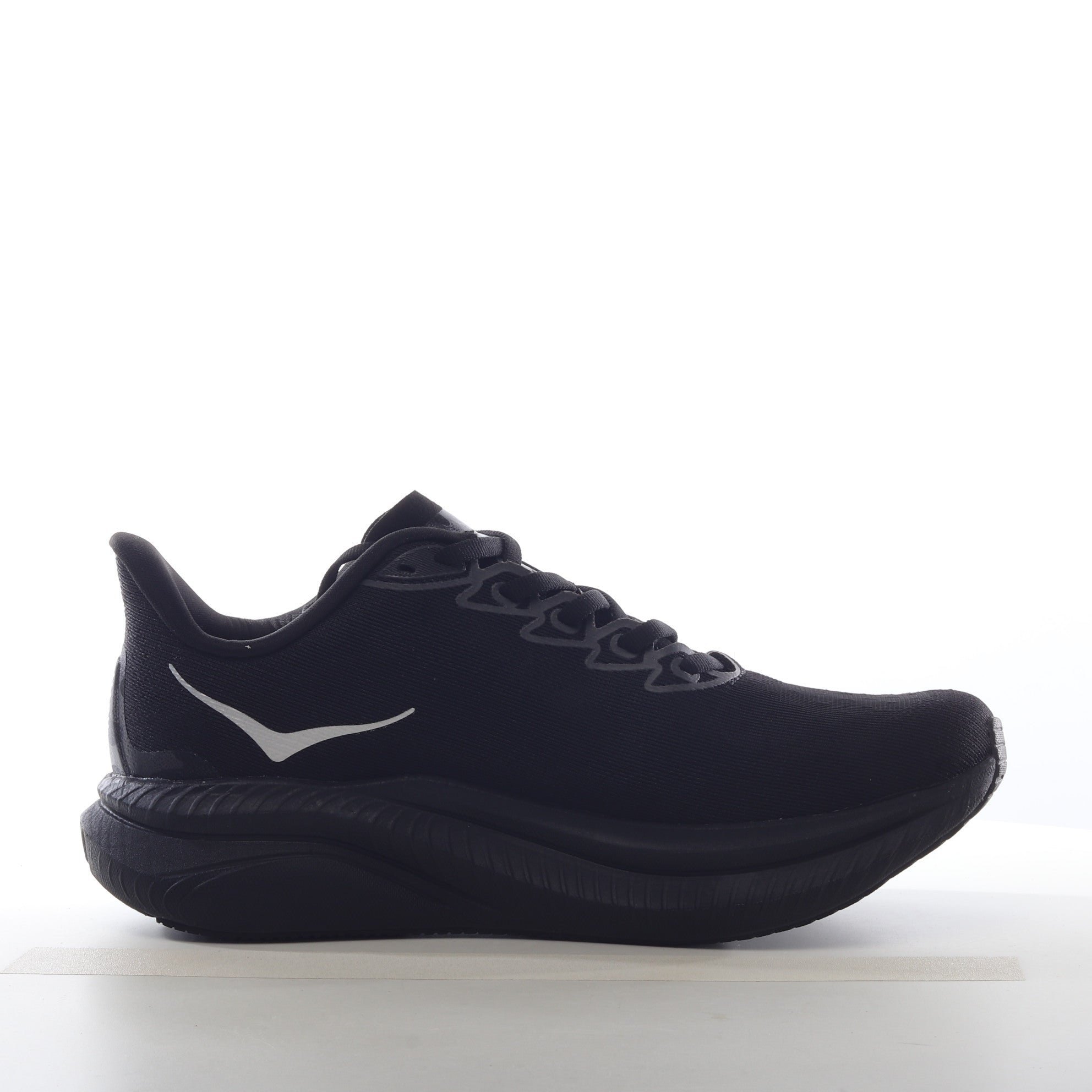 M HOKA M MACH 6