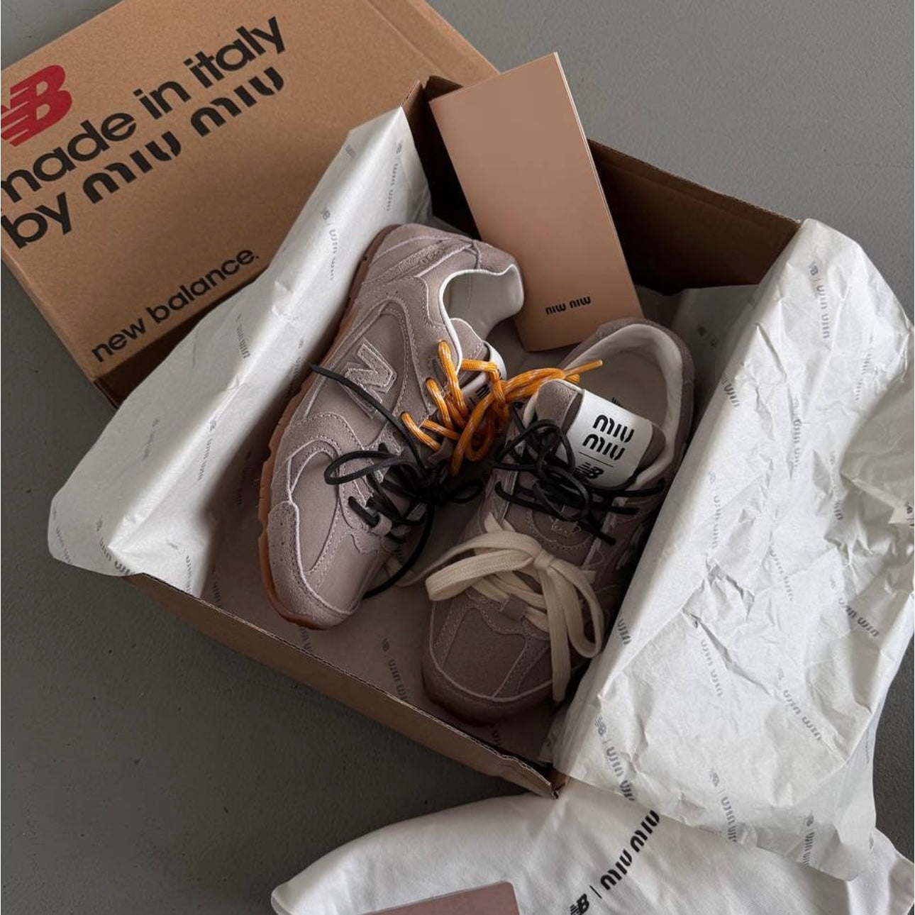 New Balance Miu Miu Brown 2025