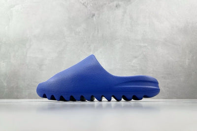 Adidas Yeezy slide slate bleu