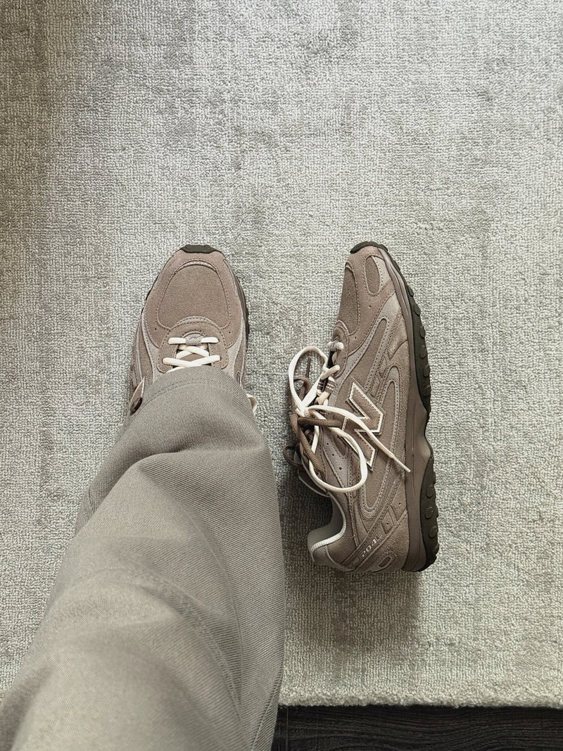 New Balance 204L