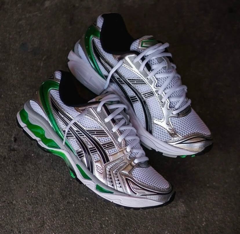 ASICS (Edition limitée)