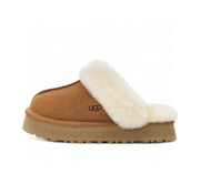 UGG low beige