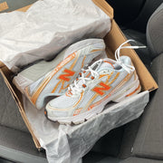 New Balance 740 orange