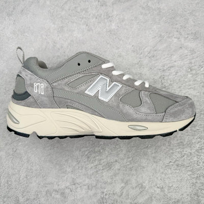 NEW BALANCE 878 grey