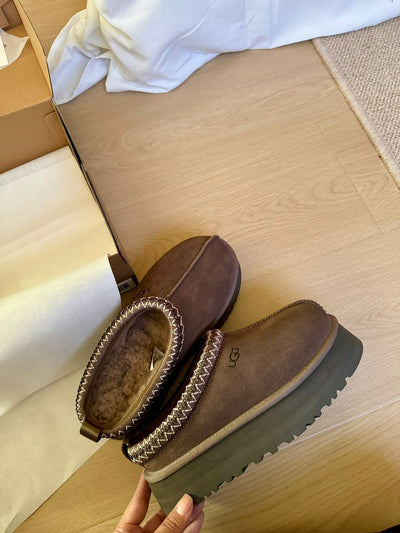 UGG BOTTE TAILLE BASSE TAZZ Hickory