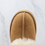 UGG low beige