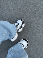 New Balance 9060R