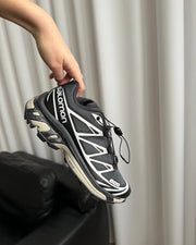 Salomon Black Grey