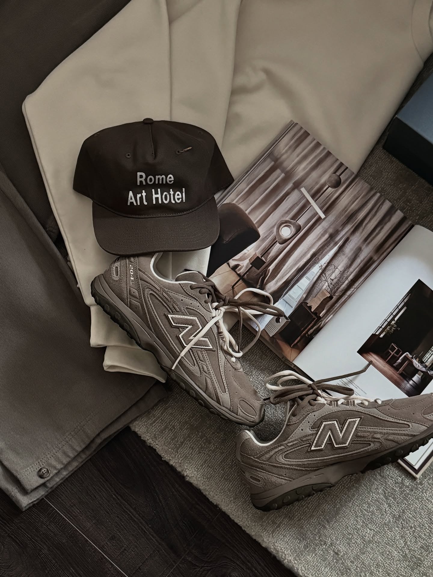New Balance 204L