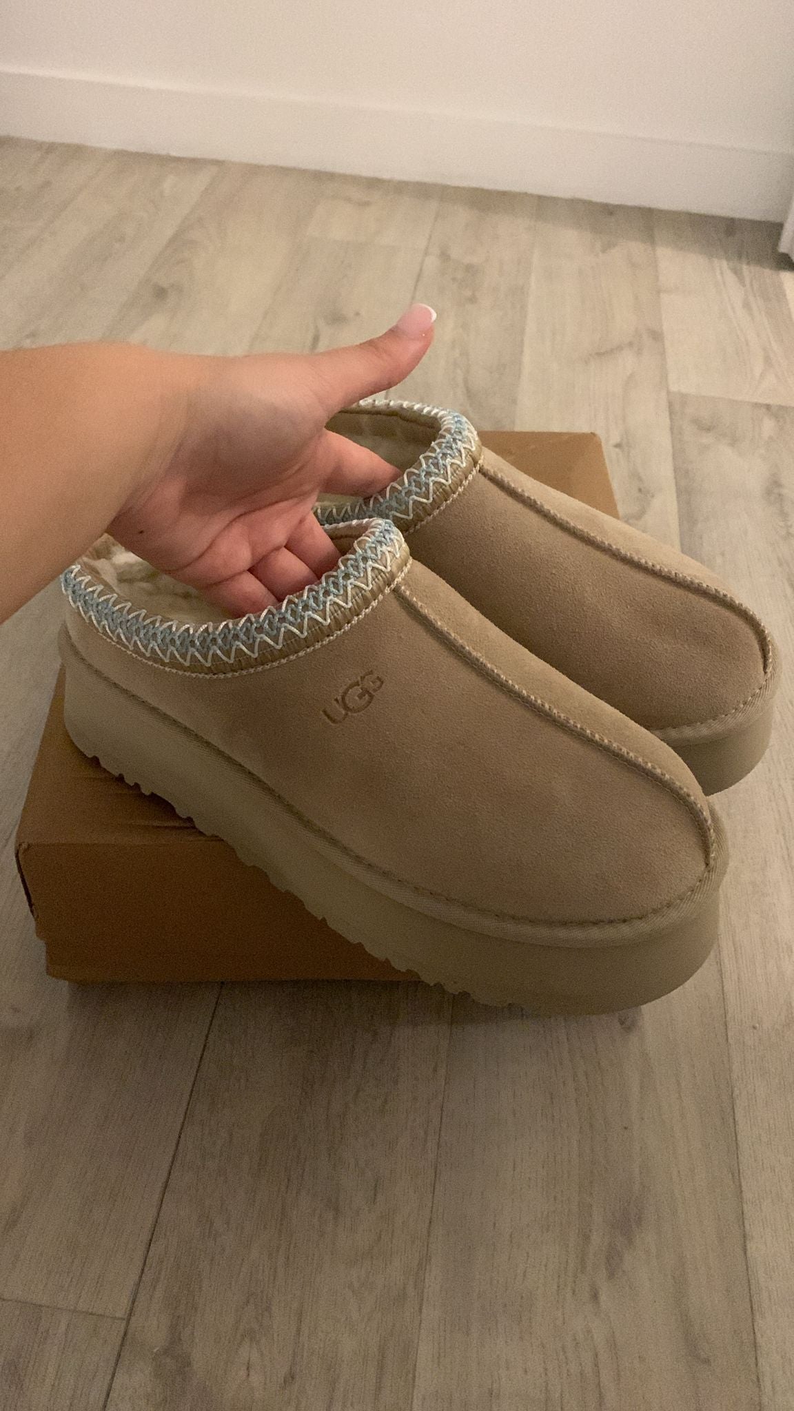 Ugg Tazz