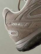 New Balance 204L