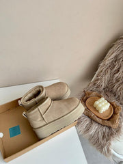 Ugg boot 2023