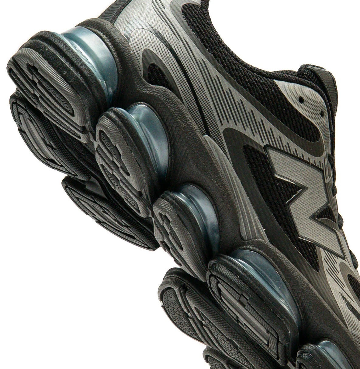 New Balance 2000 Abzorb