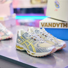 ASICS Gel-Nimbus 10.1 Vandy The Pink x atmos Banana Split Strawberry