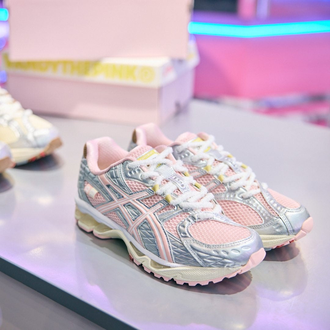 ASICS Gel-Nimbus 10.1 Vandy The Pink x atmos Banana Split Strawberry