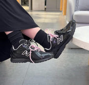 New Balance 2002R – patent black