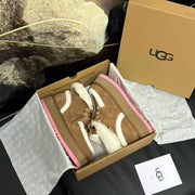 UGG Platform Brown