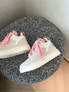 UGG Lowmel Blanc / Rose