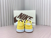 Jordan x Travis Scott Air Jordan 1 Retro 'Canary' sneakers