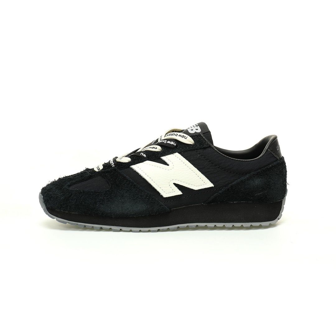 New Balance Runner Rétro Noir/Blanc (Suède)