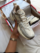 Nike V2K Run crème, vue de dessus
