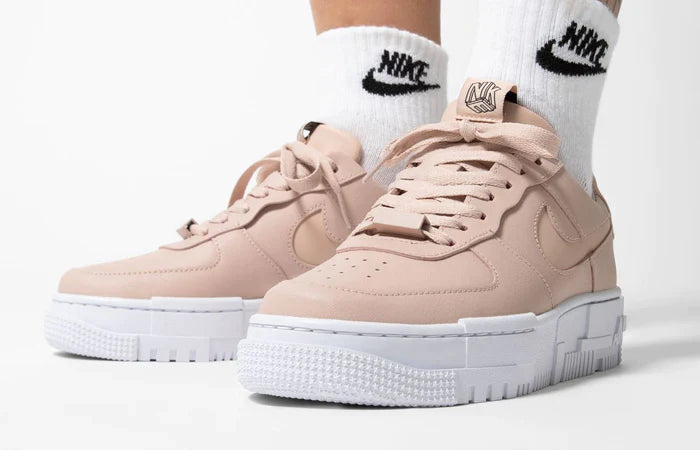 AIR FORCE 1 LOW PIXEL PARTICLE BEIGE lashoesby