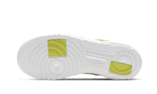AIR FORCE 1 LOW PIXEL SAIL TAN